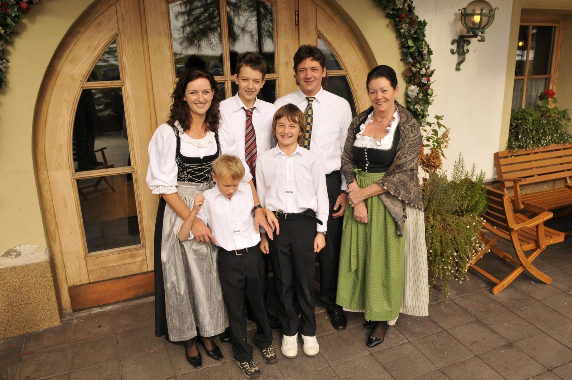 Landgasthof Dorferwirt Оберау Екстер'єр фото