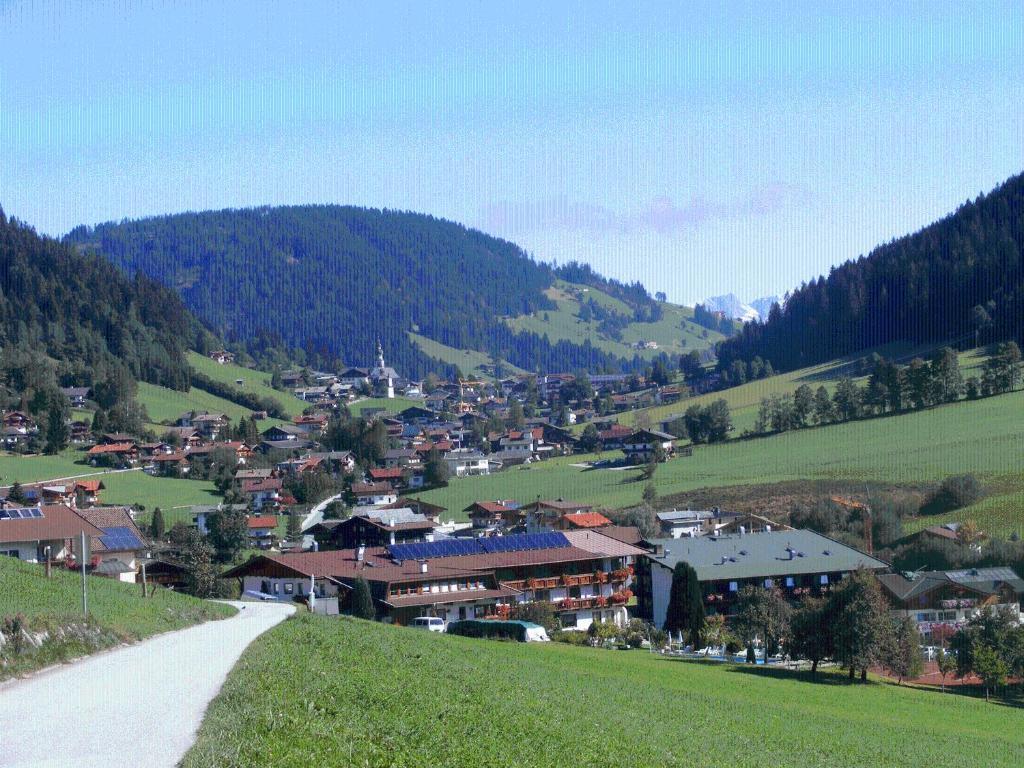 Landgasthof Dorferwirt Оберау Екстер'єр фото